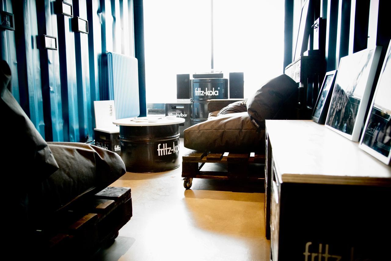 Dock Inn Hostel Warnemuende Rostock Eksteriør bilde